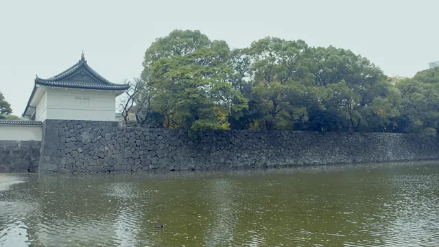 Ote-mon Gate and Imperial Palace Moat: Chiyoda City, Tokyo, Japan