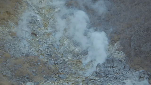 Owakudani Volcanic Gas Vent: Steaming Fumaroles in Hakone, Japan